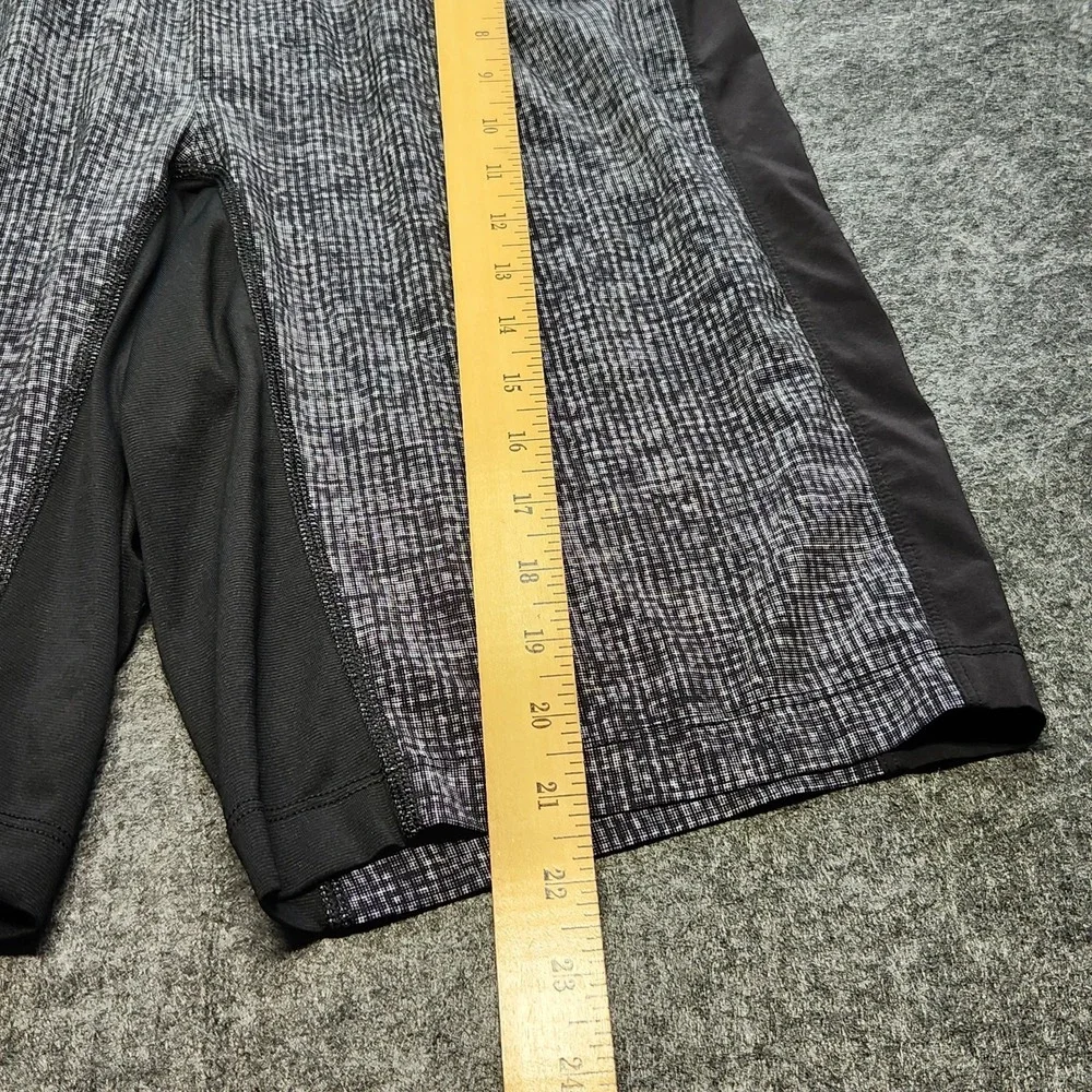 Mens Lululemon Linerless Athletic Grey Shorts Pull On Side Zipper Pocket Small